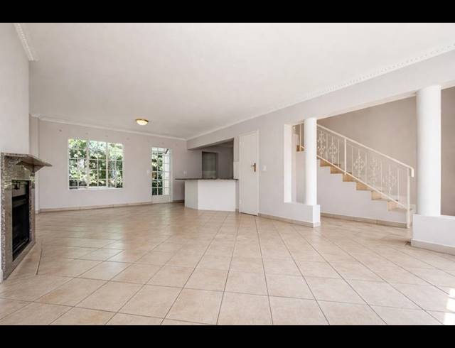 2 BEDROOM DUPLEX FOR SALE IN WATERKLOOF RIDGE